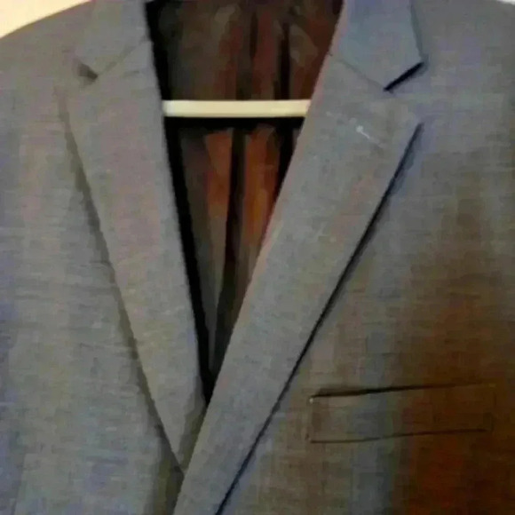Lauren Ralph Lauren Men's tailored wool gray blazer. Size 50 - Picture 4 of 10